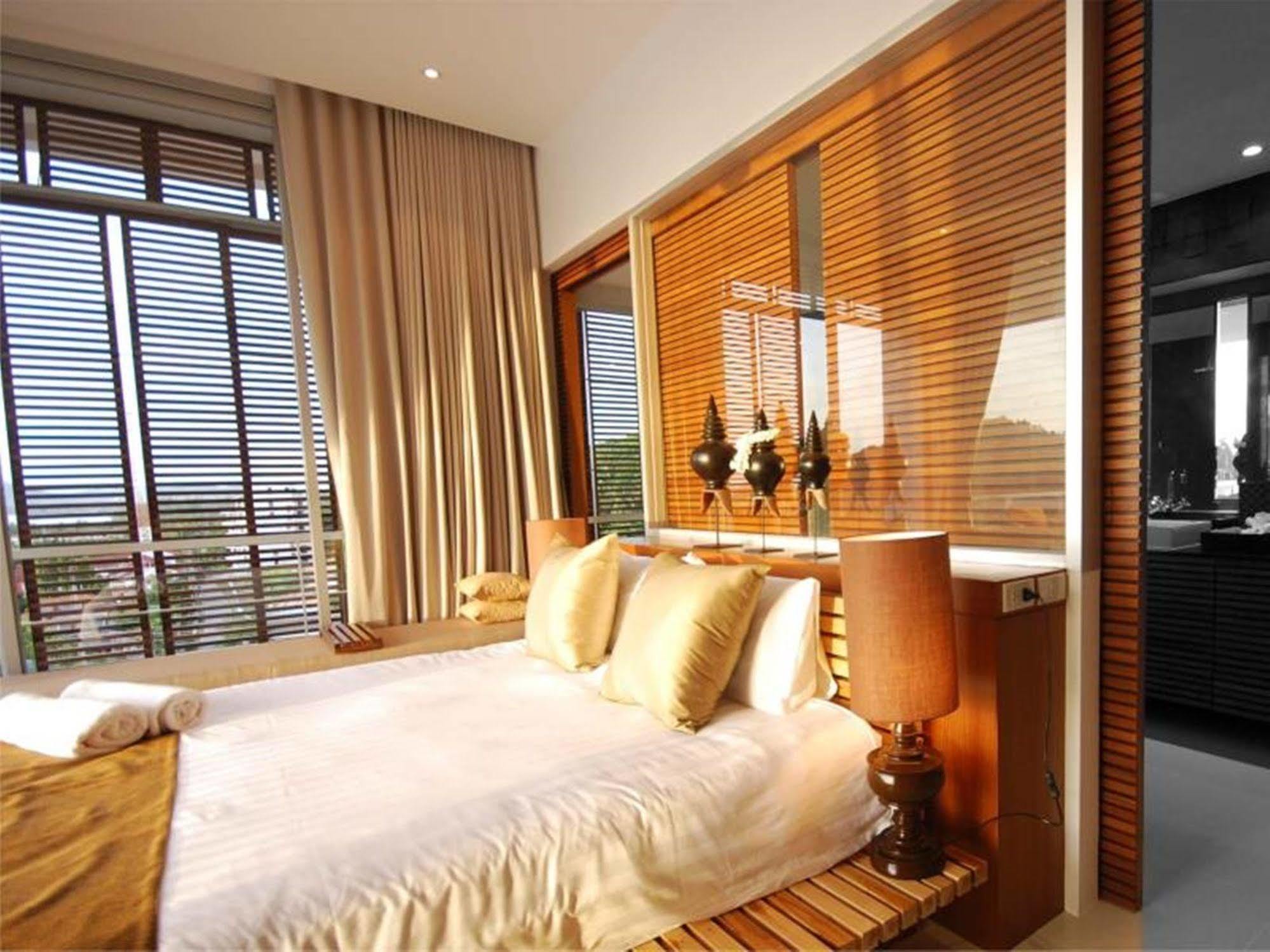 Hotel The Quarter Phuket Surin Beach  Zewnętrze zdjęcie